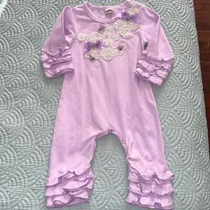 Lavender Easter long sleeve romper with floral details size 80 (18/24m)